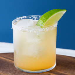 Mix up a Refreshing Margarita Mocktail From Scratch