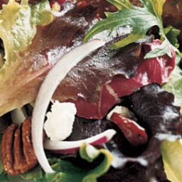 Mixed Greens with Pecans, Goat Cheese, and Dried Cranberries