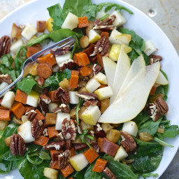 Mixed Greens with Roasted Sweet Potato, Apple, Pear & Pecans
