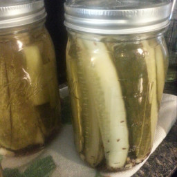 Mom's Dill Pickles