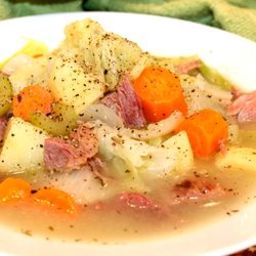 ~Mom's Traditional Ham, Cabbage and Potato Soup~