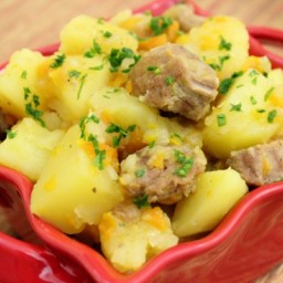 Mom's Braised Potatoes - Тушеная Картошка