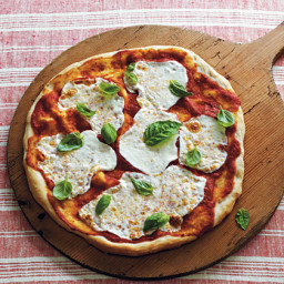 Mozzarella and Basil Pizza