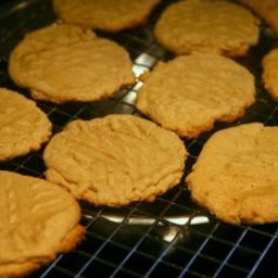 mrs-fields-peanut-butter-cookies-7.jpg