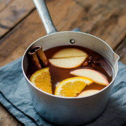 Mulled Apple Cider (with or without wine)