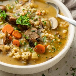 Mushroom and barley soup