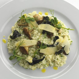 Mushroom Risotto with Parmesan & Truffle Oil