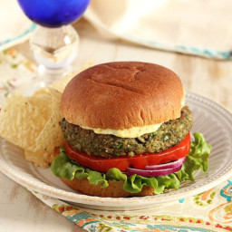 mushroom-white-bean-and-farro-burger-2158851.jpg