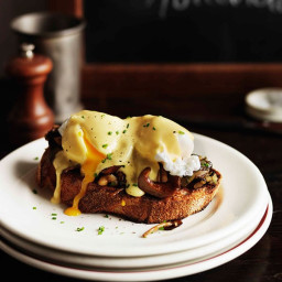 Mushrooms on toast with poached eggs and hollandaise