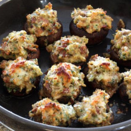 Mushrooms Stuffed With a Savory Mixture of Clams, Garlic, and Bread Crumbs