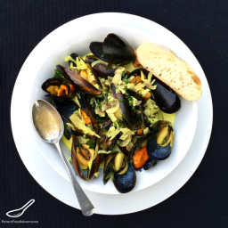 Mussels in a Creamy White Wine Sauce