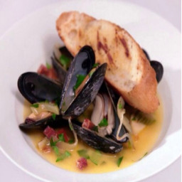 Mussels with chorizo