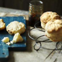 Mustard, bacon and caramelised onion scones