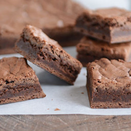 My Go-To Brownie Recipe {One-Bowl Deep, Dark Chocolate Brownies}