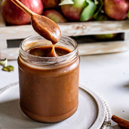 Naturally Sweetened Instant Pot Apple Butter