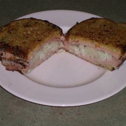 Nautico's Reuben Remoulade Sandwich