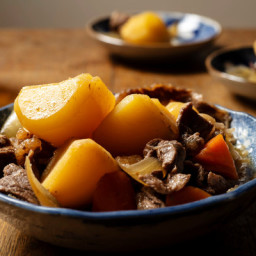 Niku Jyaga (Japanese Beef and Potato Stew)