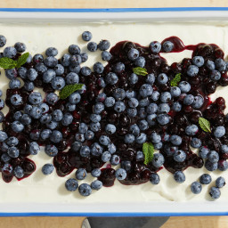 No-Bake Blueberry Cheesecake for a Crowd