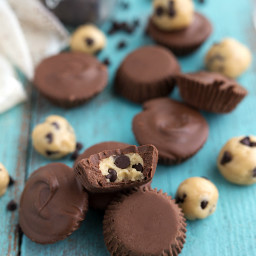 No-Bake Cookie Dough Chocolate Cups