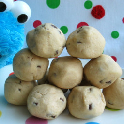 no-bake-cookie-dough-truffles-1354033.jpg