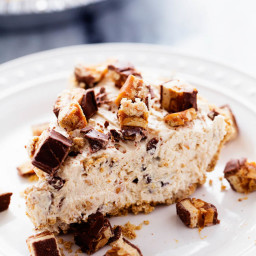 No Bake Snickers Bar Pie
