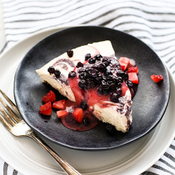 No-Bake Vegan Strawberry and Blueberry Swirl Cheesecake with Crisp Pecan Cr