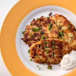 No-Potato Cauliflower Hash Browns Are Your Favorite New Breakfast Side