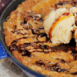 Oatmeal Chocolate Chunk Skillet Cookie with Salted Caramel