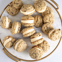 Oatmeal Cookie Sandwiches