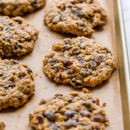 oatmeal-raisin-cookies-recipe-2862576.jpg