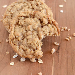 oatmeal-toffee-cookies-recipe-2566304.jpg