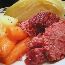 Old-Fashion Corned Beef and Cabbage