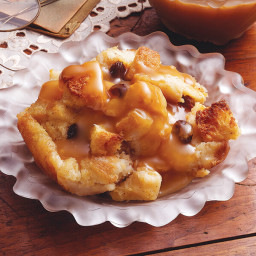 Old-Fashioned Bread Pudding With Vanilla Sauce