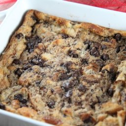 Old Fashioned Chocolate Chip Bread Pudding