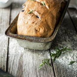 Olive and Rosemary Spelt Loaf