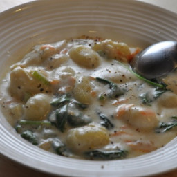 Olive Garden Chicken Gnocchi Soup