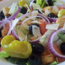 Olive Garden Salad (Copycat)