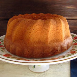 Olive oil and cinnamon cake