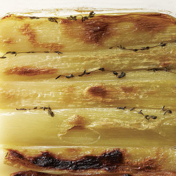 Olive-Oil-Braised Leeks with Thyme