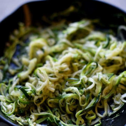 Olive Oil Garlic Zucchini Noodles Recipe