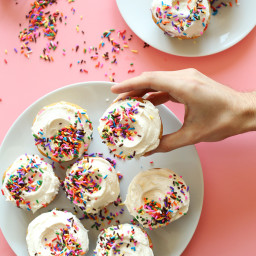 One Bowl Vegan Funfetti Cupcakes