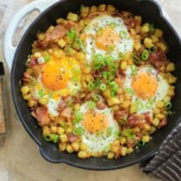 One-Pan Breakfast Hash (Whole30 Recipe)