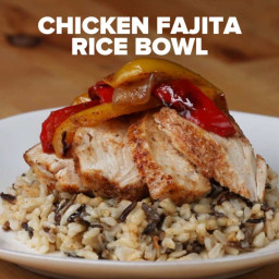 One-pan Chicken Fajita Rice Bowl