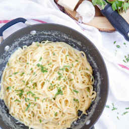 one-pan-garlic-parmesan-pasta-2110665.jpg