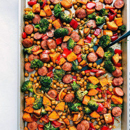 One Pan Spicy Sausage and Veggies