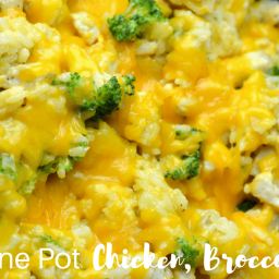 One Pot Chicken, Broccoli, & Rice