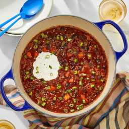 One-Pot Chocolate & Chipotle Beef Chili with Black Beans, Carrots &