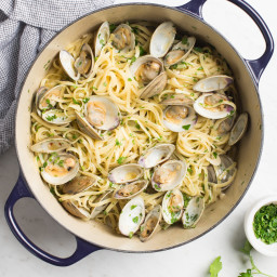 One-Pot Linguine with Clams