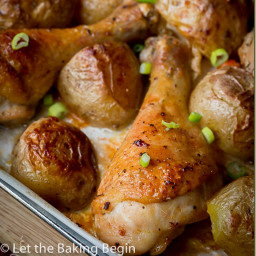 One ‘Pot’ Meal {Roasted Drumsticks and Potatoes}