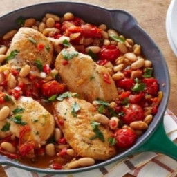 One-Pot Pan Seared Chicken Breasts with Cherry Tomatoes and White Beans